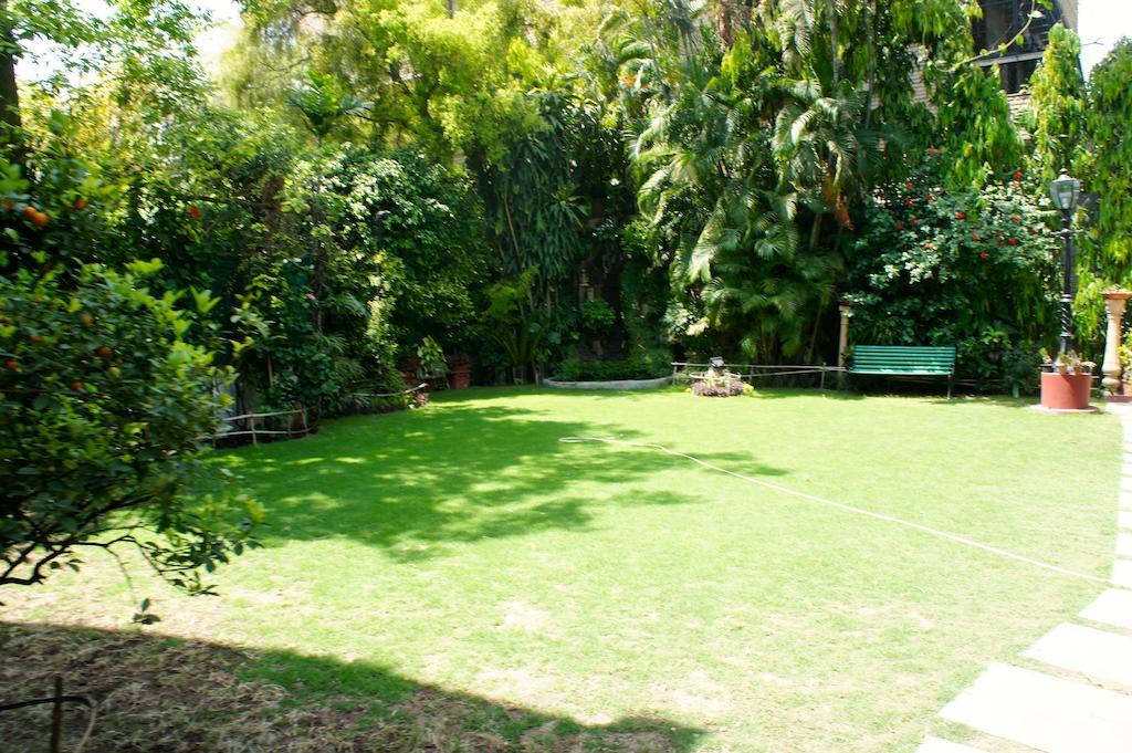 Sirohi House Bed & Breakfast *