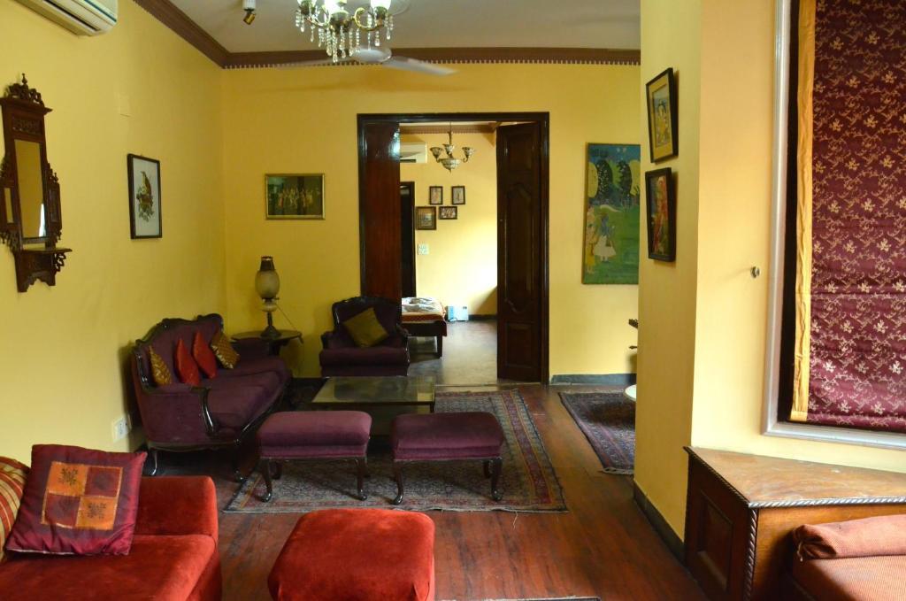 Sirohi House Bed & Breakfast New Delhi